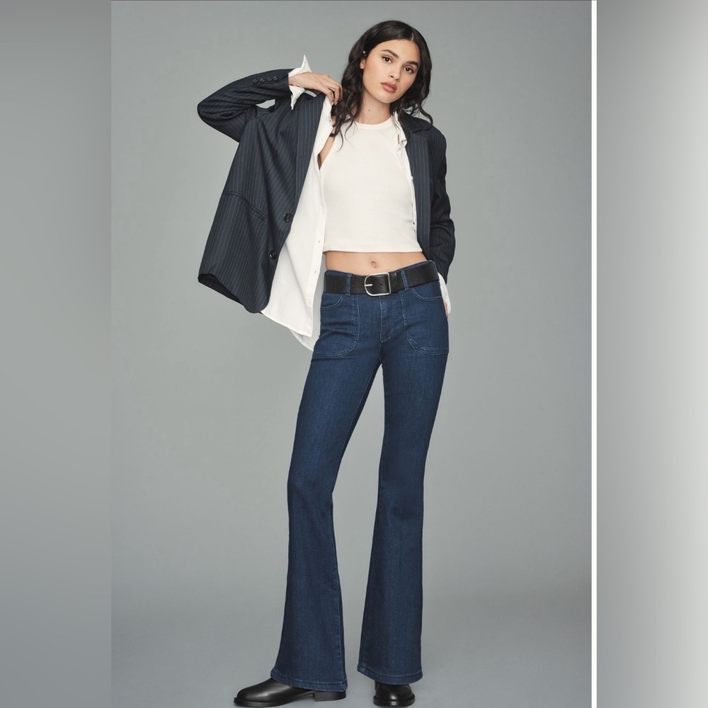 Anthropologie The Icon Low rise Flare Jean by Pilco